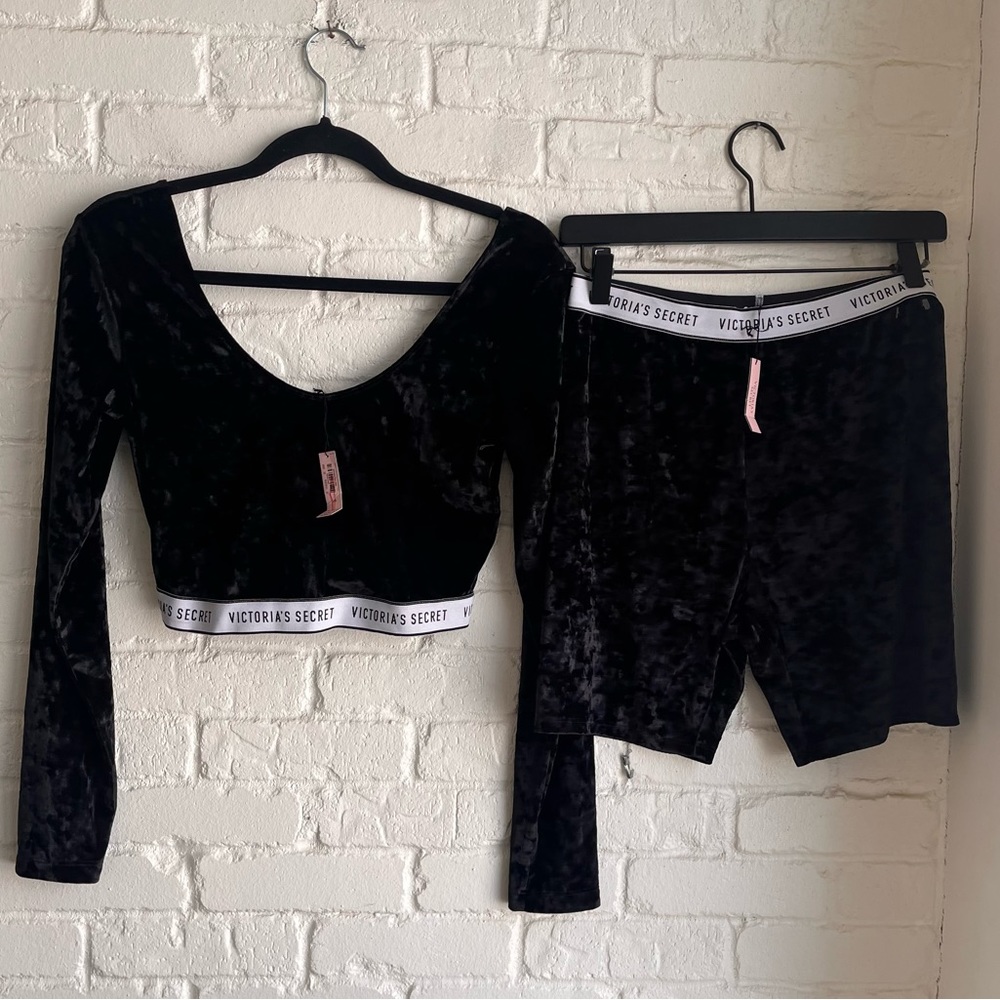 NWT Victoria’s Secret Set